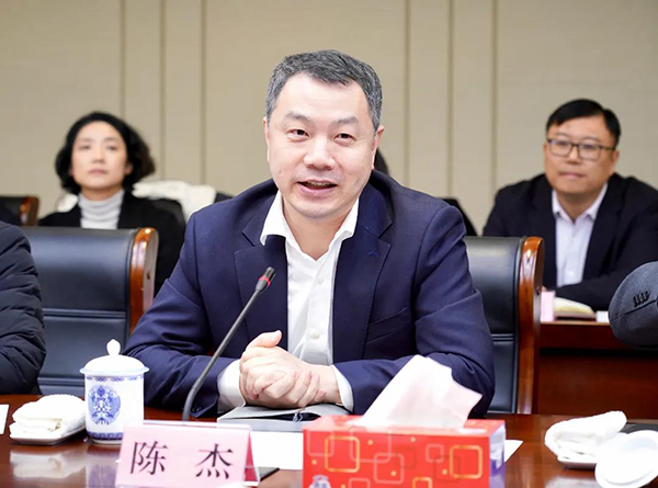 寶山區(qū)委書記陳杰.png
