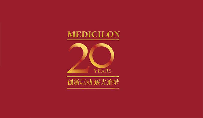 三月，赴美迪西20年之約
