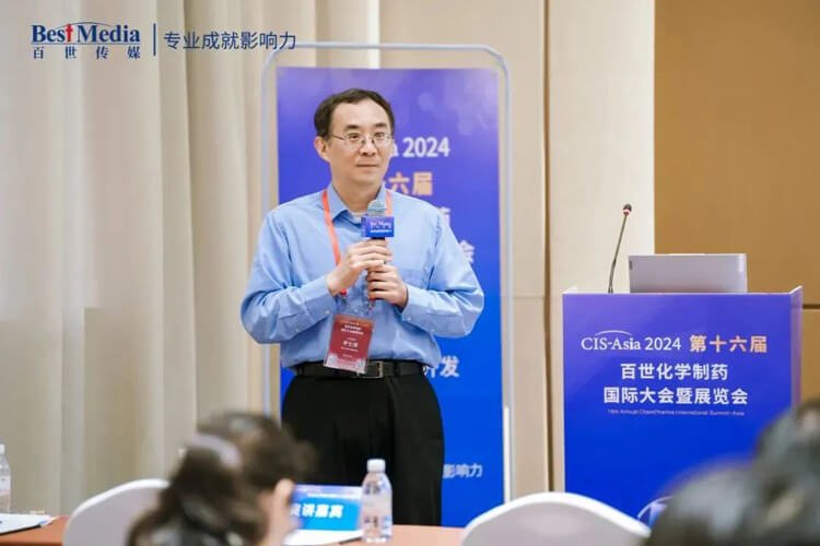 美迪西藥學研究事業(yè)部副總裁李文捷博士.jpg